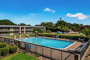 Red Roof Inn & Conference Center McKinney