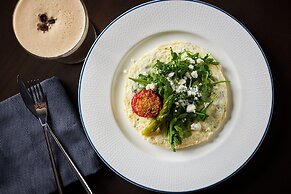 The Ritz-Carlton, Tysons Corner