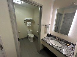 Best Western Plus Paper Valley Hotel