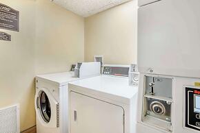 Best Western Plus Bridgeport Inn