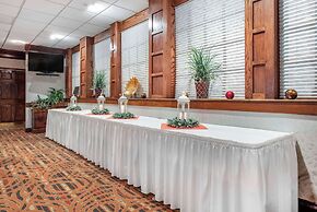 Best Western Plus Bridgeport Inn