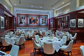 Walt Disney World Dolphin