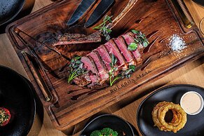 Walt Disney World Dolphin