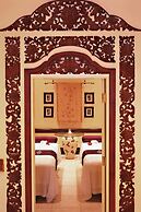 Walt Disney World Dolphin