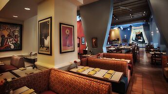 Walt Disney World Dolphin