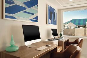 Surfbreak Virginia Beach Oceanfront, Ascend Hotel Collection