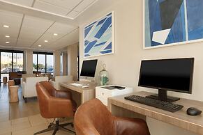 Surfbreak Virginia Beach Oceanfront, an Ascend Collection Hotel