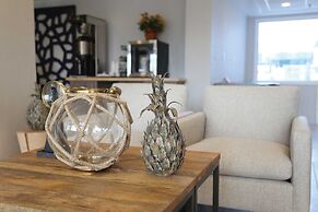 Surfbreak Virginia Beach Oceanfront, Ascend Hotel Collection