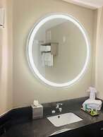 Surfbreak Virginia Beach Oceanfront, Ascend Hotel Collection