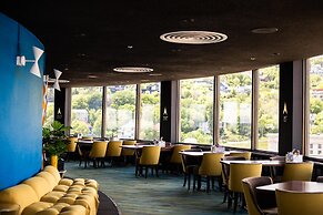 Radisson Hotel Duluth - Harborview