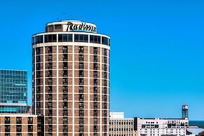 Radisson Hotel Duluth - Harborview