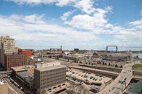 Radisson Hotel Duluth - Harborview