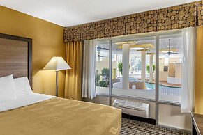 Quality Inn & Suites - Greensboro-High Point