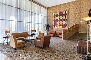 Quality Inn & Suites - Greensboro-High Point