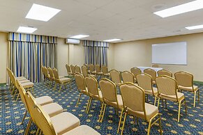 Quality Inn & Suites - Greensboro-High Point