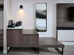 Novotel Toronto Centre