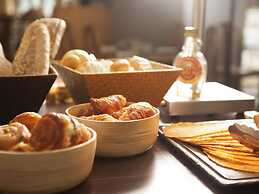 Novotel Toronto Centre