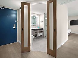 Novotel Toronto Centre