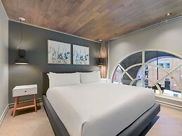 Novotel Toronto Centre