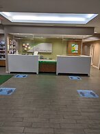 Holiday Inn Charlotte University Executive Park by IHG