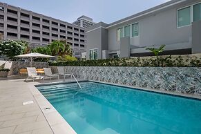 Condado Palm Inn San Juan, Tapestry Collection by Hilton