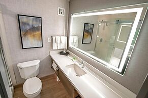 DoubleTree by Hilton Buena Park
