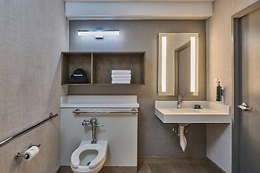 DoubleTree by Hilton Buena Park