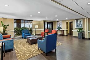 Comfort Inn & Suites Somerset - New Brunswick