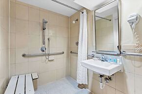 Comfort Inn & Suites Somerset - New Brunswick