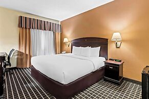 Comfort Inn & Suites Somerset - New Brunswick