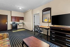 Comfort Inn & Suites Somerset - New Brunswick