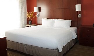 MainStay Suites Appleton Airport - Fox River Mall Area