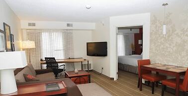 MainStay Suites Appleton Airport - Fox River Mall Area