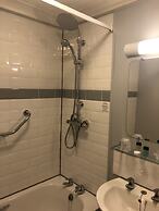 Best Western New Holmwood Hotel