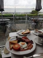 Best Western New Holmwood Hotel