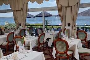 Best Western New Holmwood Hotel
