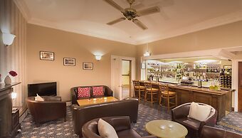 Best Western New Holmwood Hotel
