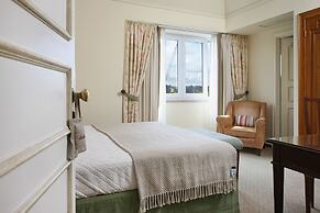 As Janelas Verdes Inn, a Lisbon Heritage Collection