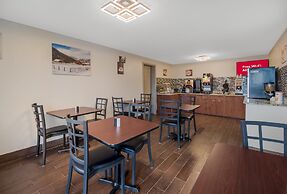 Red Roof Inn & Suites Jackson, TN