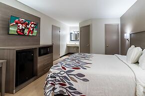 Red Roof Inn & Suites Jackson, TN