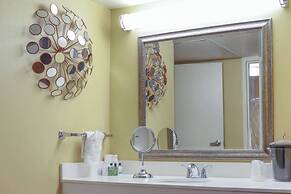 MCM Eleganté Hotel & Suites