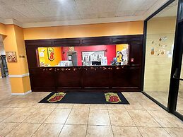 Super 8 by Wyndham Harrison OH