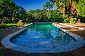 Great Zimbabwe Hotel