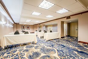 DoubleTree by Hilton South Charlotte Tyvola