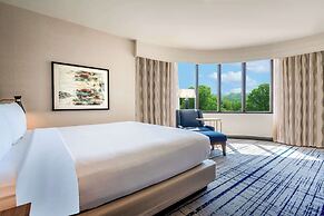 DoubleTree by Hilton South Charlotte Tyvola