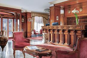 Hotel Forum