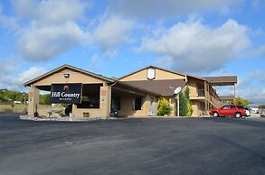 Hill Country Inn & Suites