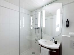 Ibis Paris Grands Boulevards Opera 9th