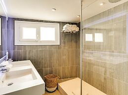 Ibis Paris Grands Boulevards Opera 9th