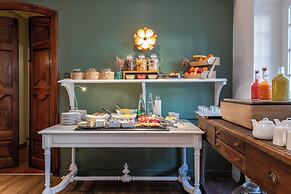 Boutique Hotel Cezanne
